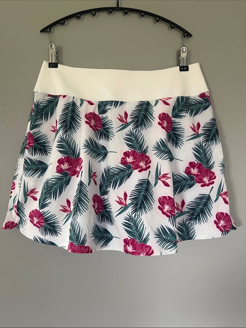 Puma White Circle Skort with Pink Floral & Green Leaf Print Medium